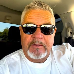 Meet your Posher, Alan